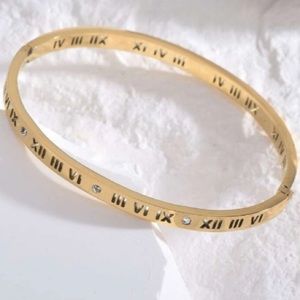 💥Hot💥 New Roman Numerals & Rhinestones Bangle Bracelet